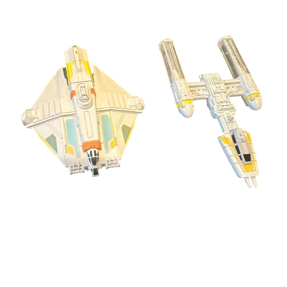 Hot Wheels Star Wars Starwing Y-Wing and Ghost
